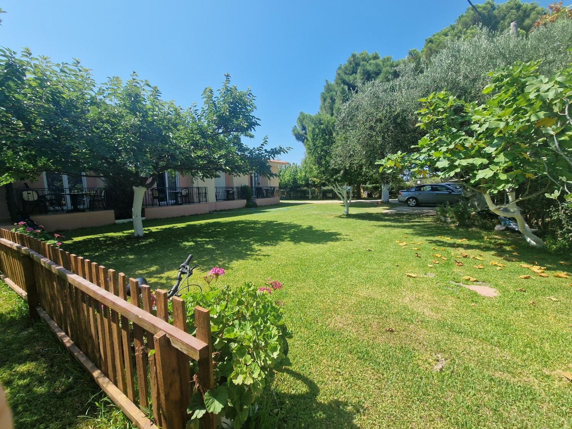 Lemi Apartments Riza  Екстер'єр фото